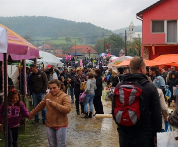 ,